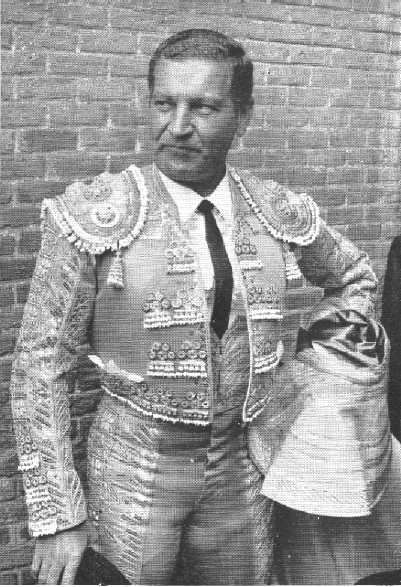Antonio Bievenida, uno de los diez famosos.